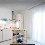 Relaxing Nest With Hydromassage Shower *