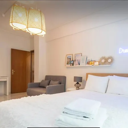 Relaxing Nest With Hydromassage Shower Appartement *